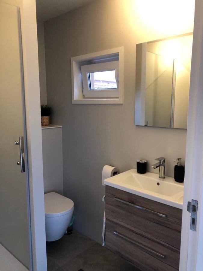 B&B Snurk Stiens, Fijn Verblijf Aan Open Vaarwater 外观 照片