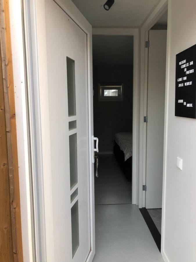 B&B Snurk Stiens, Fijn Verblijf Aan Open Vaarwater 外观 照片