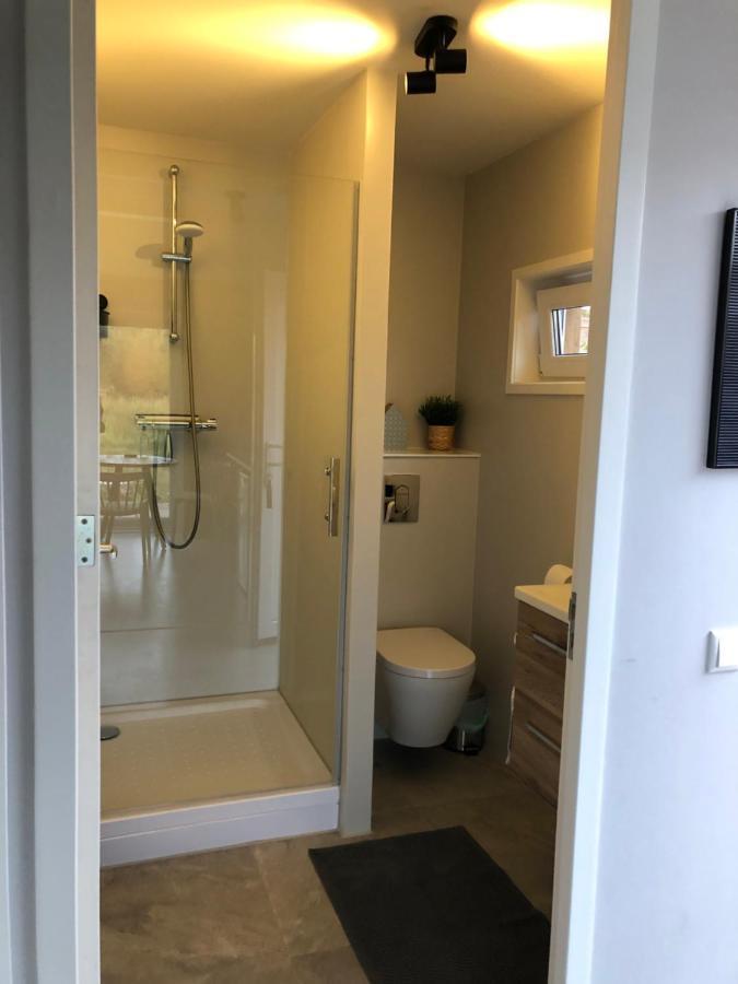 B&B Snurk Stiens, Fijn Verblijf Aan Open Vaarwater 外观 照片