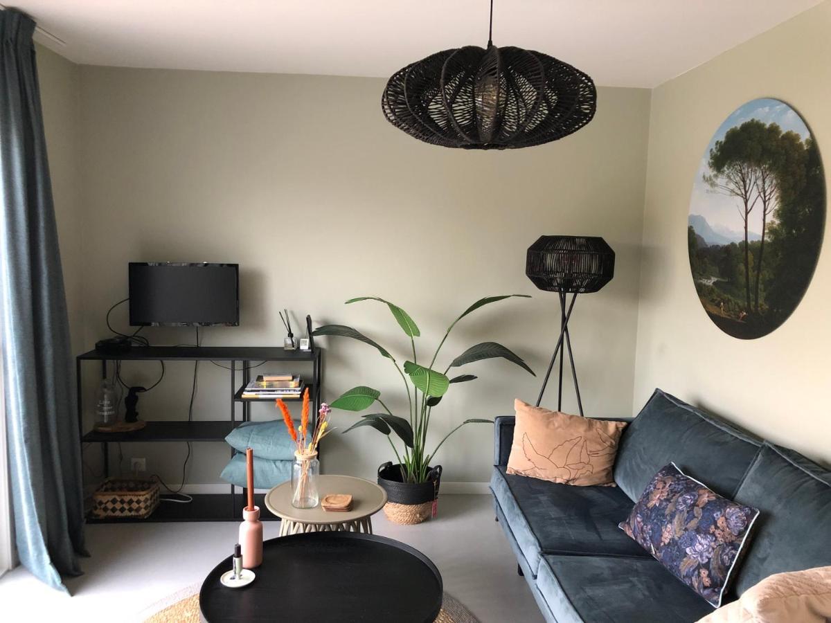 B&B Snurk Stiens, Fijn Verblijf Aan Open Vaarwater 外观 照片