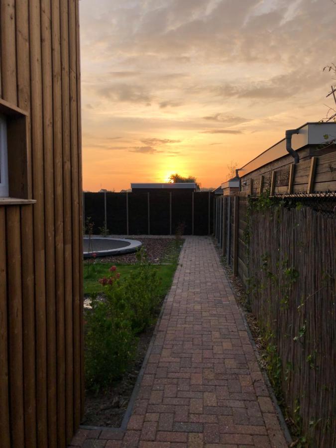 B&B Snurk Stiens, Fijn Verblijf Aan Open Vaarwater 外观 照片